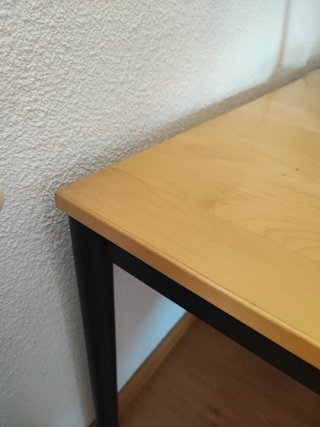 Mesa de escritorio angular madera y metal