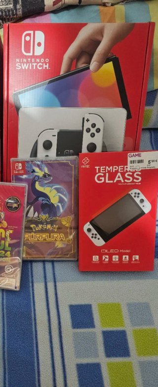 Nintendo Switch OLED Blanca + Juegos