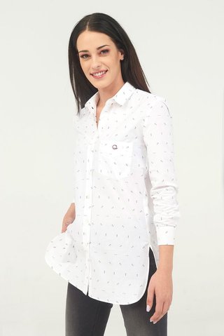 Disponible en tallas S, M, L y XL