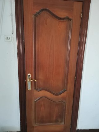 Lote 6 puertas madera Sapelly