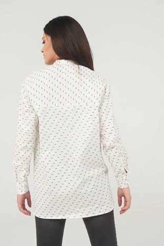 Disponible en tallas S, M, L y XL
