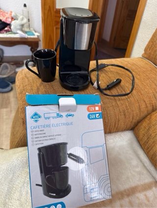 Cafetera Eléctrica 12V/24V para Coche/Camión