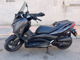 Yamaha XMAX 125cc Negra