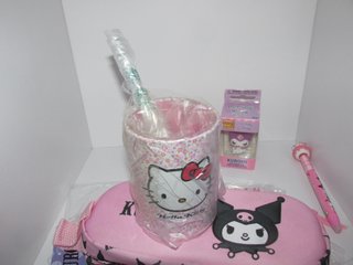 Conjunto Escolar Hello Kitty/ Kuromi Sanrio