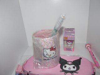 Conjunto Escolar Hello Kitty/ Kuromi Sanrio
