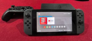 Nintendo Switch + Mando Pro + Dock