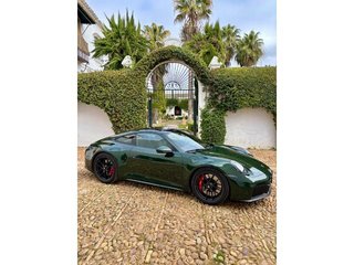 Porsche 911 Carrera GTS Coupe 398 kW (541 CV)