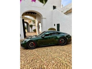 Porsche 911 Carrera GTS Coupe 398 kW (541 CV)