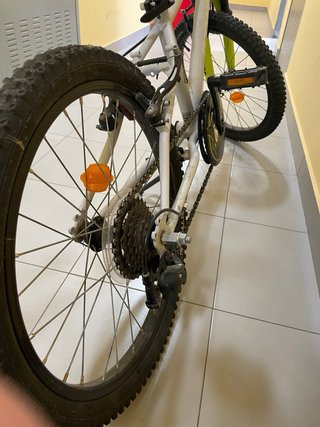 Bicicleta BTWIN 20" per bambini 6-9 anni
