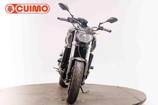 YAMAHA MT 09