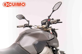YAMAHA MT 09