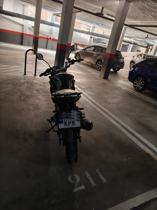 Goes 125 NK Moto Naked Negra