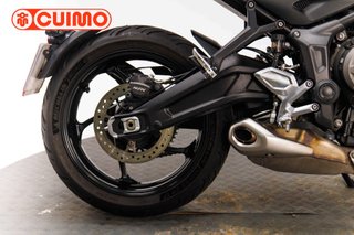 TRIUMPH TRIDENT 660