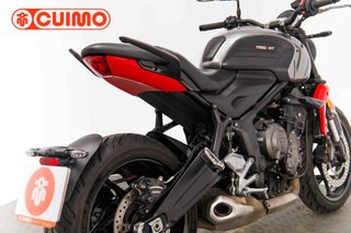 TRIUMPH TRIDENT 660