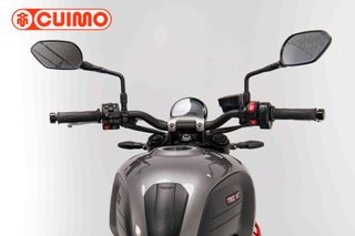 TRIUMPH TRIDENT 660