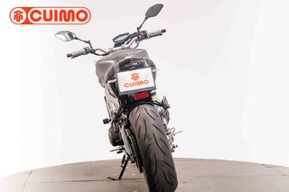 YAMAHA MT 09