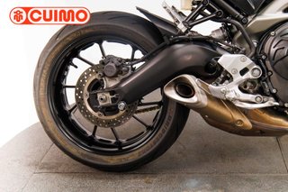 YAMAHA MT 09