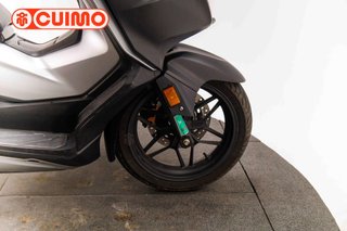 HONDA FORZA 300