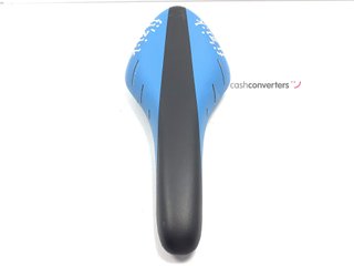 sillin fizik arione r3 wing flex