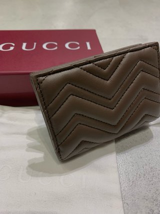 Cartera Gucci Marrón Chevron GG Marmont