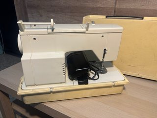 Máquina de coser Singer Samba 3
