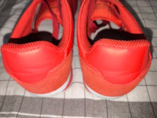 Zapatillas rojas