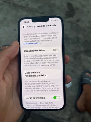 iPhone 14 Negro/Morado