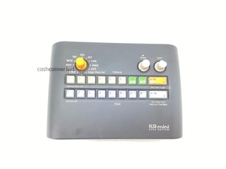 otro equpamiento dj korg kr mini