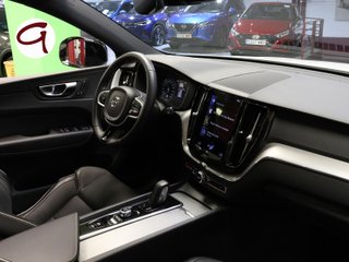 Volvo XC60 T6 Recharge R-Design AWD Auto 250 kW (340 CV)