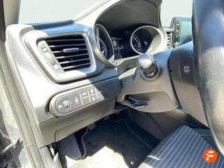 Kia Ceed 1.6 MHEV iMT 100kW (136CV) Drive