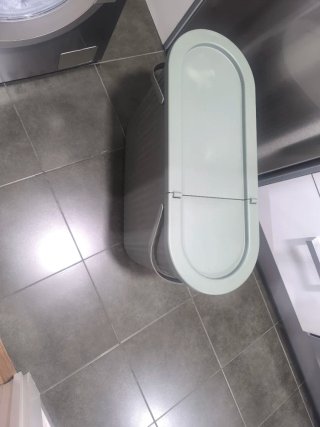 Cubo DAMMÄNG verde grisaceo plástico