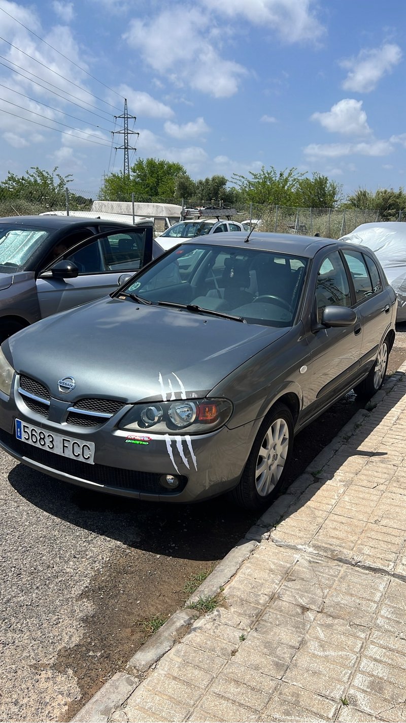 Nissan Almera 2006 - foto 1