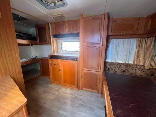Caravana Moncayo 750 kg