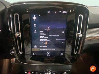 Volvo XC40 2.0 D3 R-Design