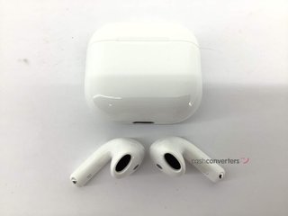 in-ear apple airpods 4 gen