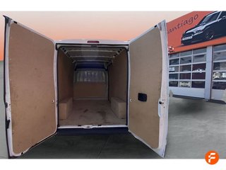 Citroën Jumper BlueHDi 103KW (140CV) Furgón 33L2H2