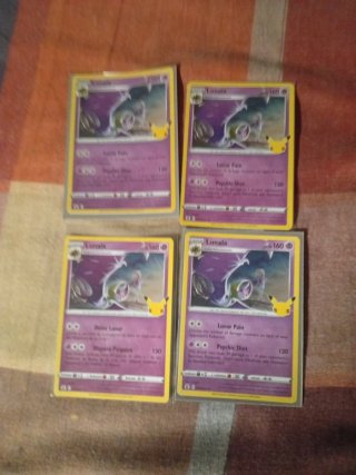 4 Cartas Pokémon Lunala Holo