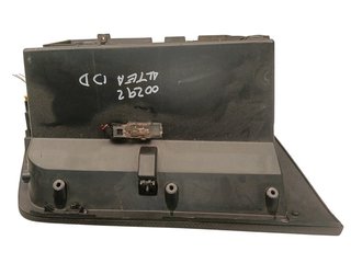 GUANTERA SEAT ALTEA XL (5P5) CAY 5P1857103