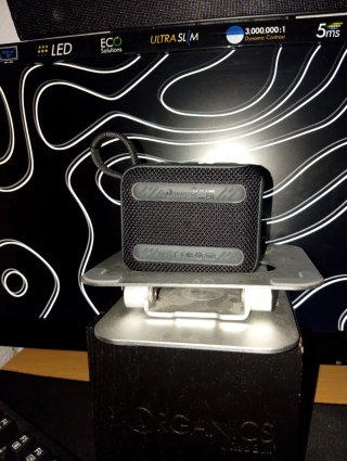 Altavoz JBL Go 4 Negro/Multicolor Nuevo