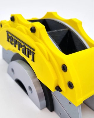 Organizador Escritorio Pinza Freno Brembo 3D