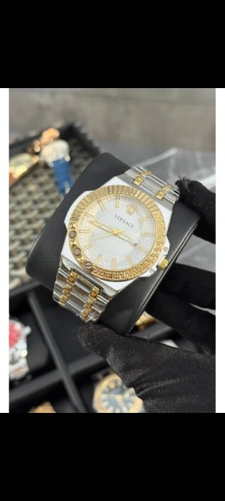 Reloj Versace Dorado y Plateado