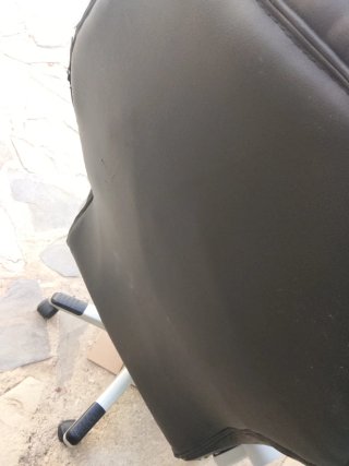 Silla de oficina ergonómica negra 60€