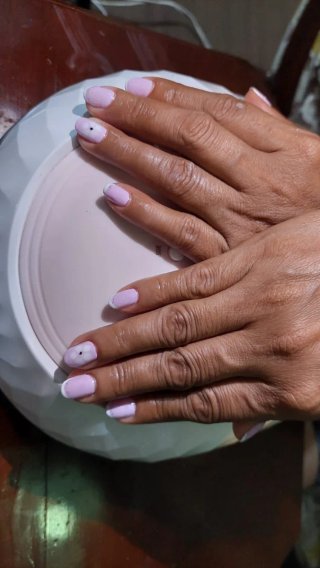 Manicurista profesional