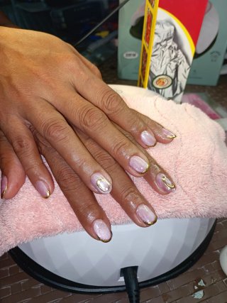 Manicurista profesional
