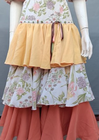 Traje flamenca artesanal estilo rociero