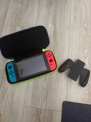 Nintendo Switch + Accesorios