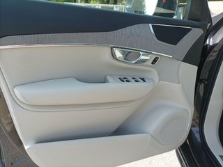 VOLVO XC90 2.0 T8 PHEV CORE RECHARGE AWD AT 455 5P 7 Plazas