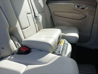 VOLVO XC90 2.0 T8 PHEV CORE RECHARGE AWD AT 455 5P 7 Plazas