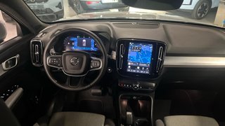 VOLVO NUEVO XC40 XC40 Core, B3 Mild hybrid, Gasolina