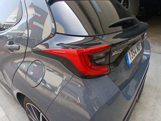 TOYOTA YARIS 1.5 VVT-I HYBRID GR SPORT 130 5P